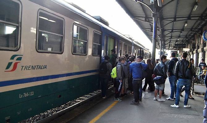 Treni, “disagi inaccettabili, provvedimenti con Rfi e Trenitalia”